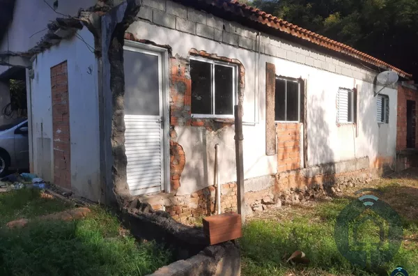 Chácara para venda 1 quarto(s) jardim três lagoinhas mairinque