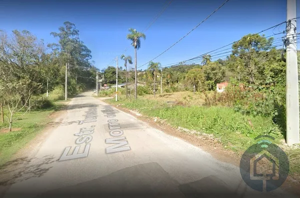 Localização Privilegiada: Terreno com 50 Metros de Frente para o Asfalto em São Roque