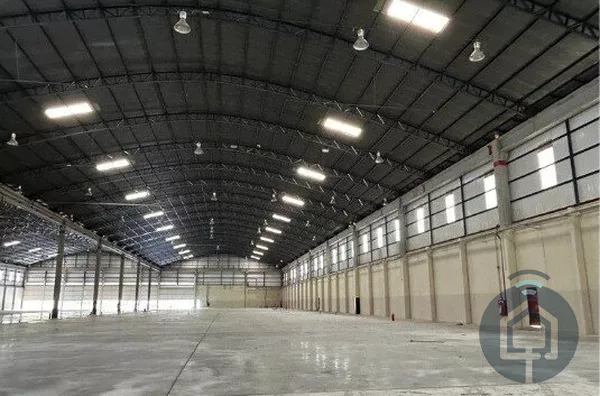 Oportunidade Única em Jandira: Galpão Industrial de Alto Desempenho