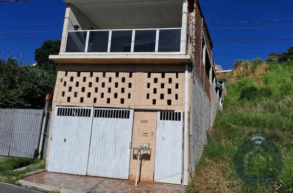 Vende-se Casa em Mairinque – Conforto, Praticidade e Excelente Localização!