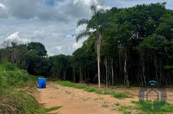 Terreno à Venda em Mairinque - 2093m² com Vista para a Natureza