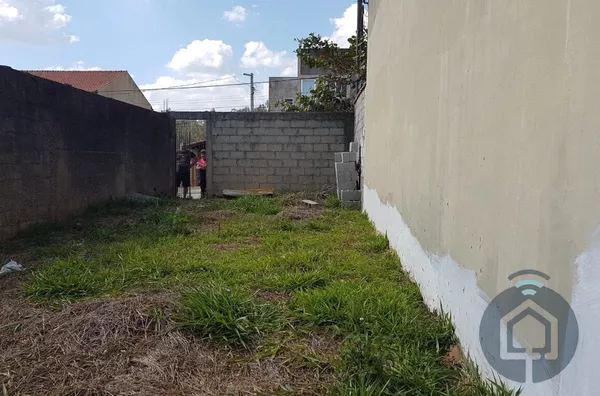 Terreno à Venda na Avenida Reneville!