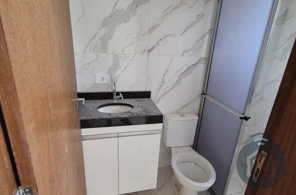 Conforto e Segurança em Casa com 3 Dormitórios em Condomínio!! - Foto 5