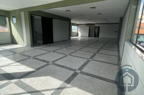 Salão Comercial para Aluguel – 200m² no Jardim Villaça, São Roque
