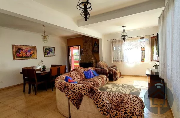 Chácara em condomínio fechado 