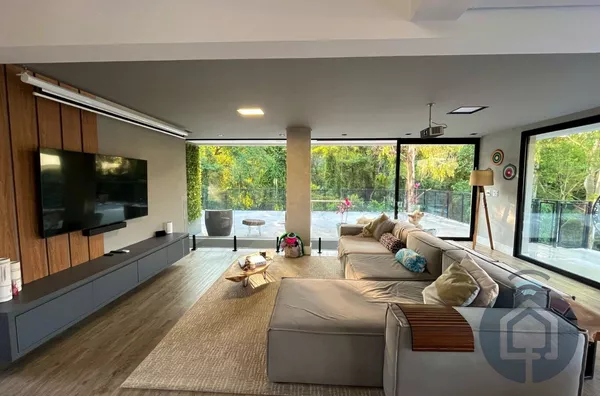 Sua Nova Casa com Vista para o Pôr do Sol e Mata Preservada