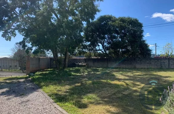 Segurança e Conforto: Terreno no Condomínio de Alto Padrão