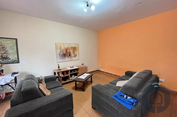 Casa para venda, 3 quarto(s),  Vila Marques, São Roque