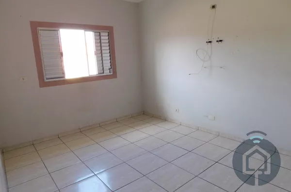 Kitnet para locação em Mairinque!