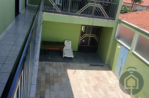 Casa à Venda - 3 Quartos - Bairro Josedy, Peruíbe