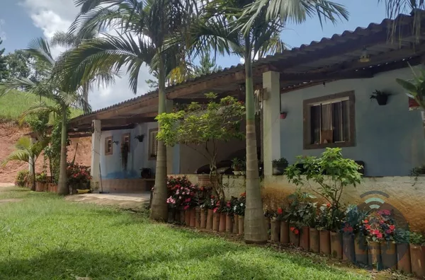 Sítio para venda, 4 quarto(s),  Pavão (canguera), São Roque