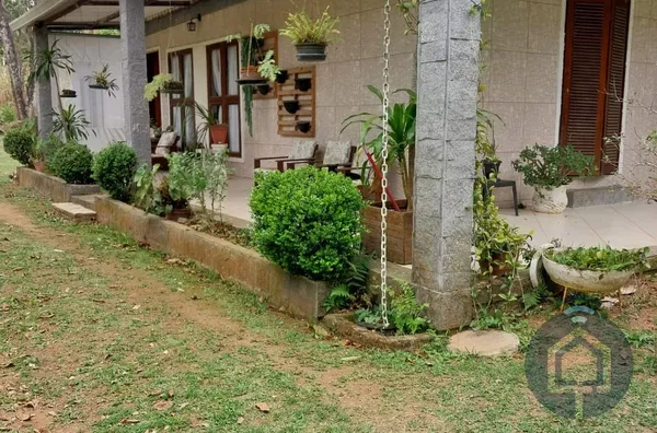 Encantadora chácara em São Roque com 10.000 m² de área