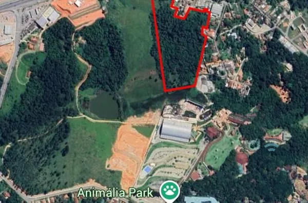 Terreno à Venda em Cotia: Excelente Oportunidade para Investimento!