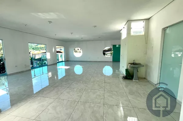 Perfeito para Escritórios e Consultórios – Amplo e Personalizável