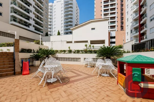 Viva o Melhor do Guarujá: Apartamento na Praia das Pitangueiras