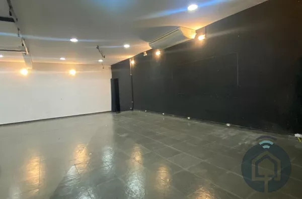 Oportunidade Imperdível! Sala Comercial Térrea para Aluguel em Mairinque
