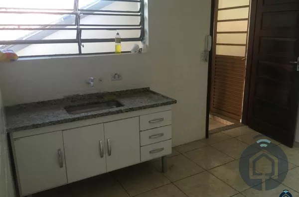 Casa térrea próximo ao Centro 