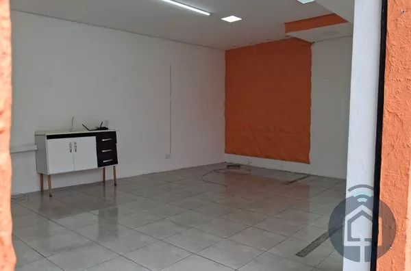 Sala comercial 40m² em São Roque para locação!!!