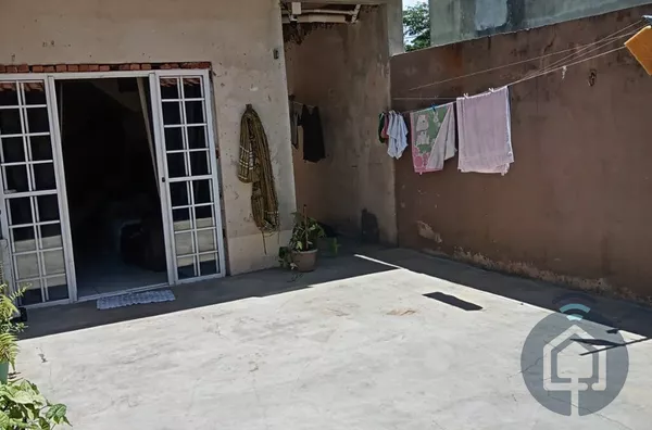 Excelente Oportunidade: Casa de 3 Quartos à Venda em Caucaia do Alto, Cotia!
