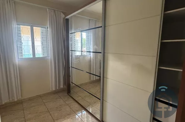 Casa para aluguel, 2 quarto(s),  Vila Santa Rosália, São Roque