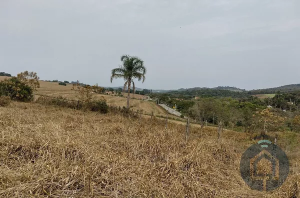 Terreno à Venda na Estrada do Vinho – São Roque