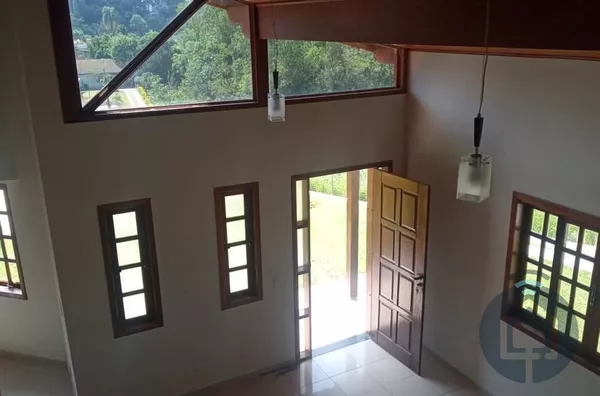 Condomínio Fechado em São Roque: Descubra a Tranquilidade Dessa Residência