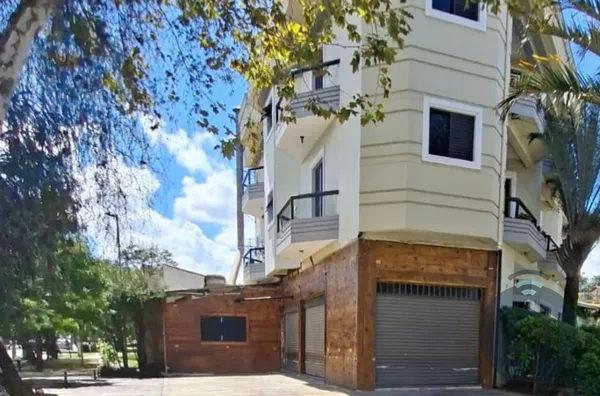 Excelente Salão Comercial para Locação em São Roque!