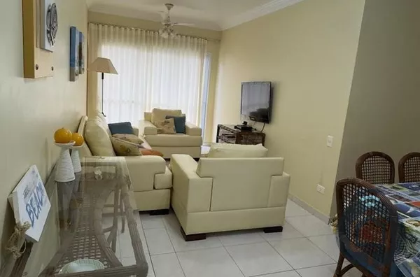 Apartamento Amplo na Praia da Enseada - Guarujá