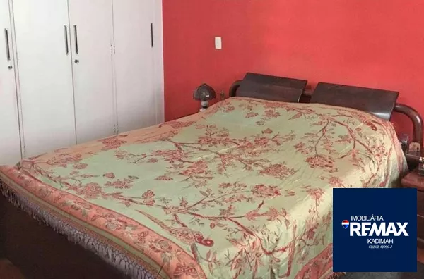 3 dormitórios, sala ampla e pé direito alto, 1 suite e 2 vagas de garagem - Foto 13