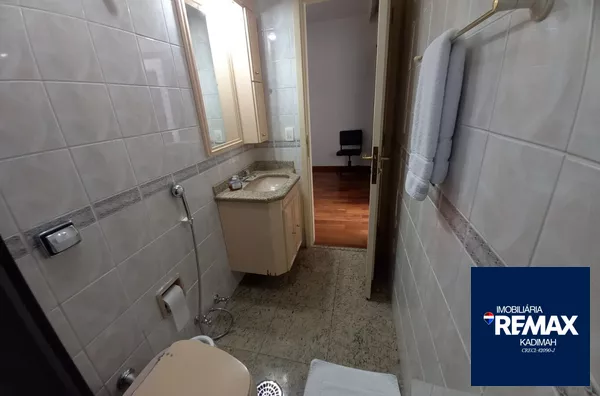 4 suítes – 1 das suítes tem 1 closet 1 lavabo 4 vagas 250 metros em Higienópolis! - Foto 32