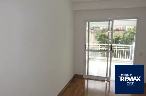 2 dormitórios, 1 banheiro, terraço grande com vidros/cortina - Foto 34
