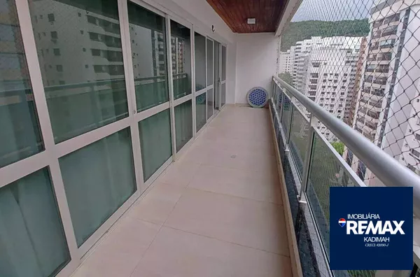 Apartamento com 3 Quartos e 3 banheiros à Venda, 150 m² a 150 metros da praia - Foto 2