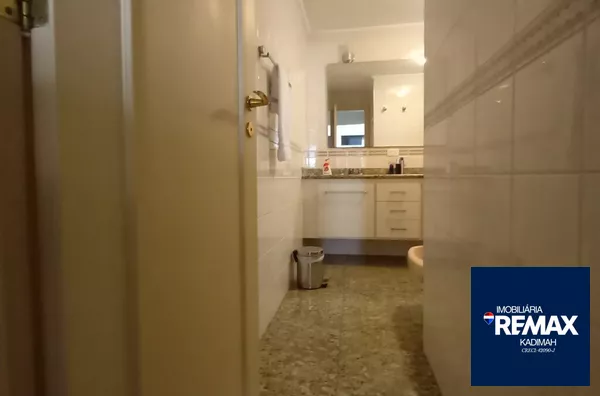 4 suítes – 1 das suítes tem 1 closet 1 lavabo 4 vagas 250 metros em Higienópolis! - Foto 37