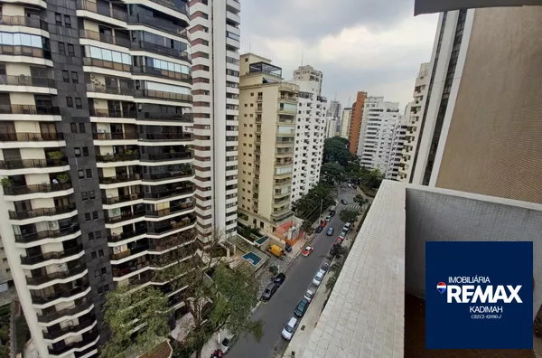 3 dormitórios 3 suítes 1 lavabo 1 banheiro 3 vagas coração de Higienópolis!