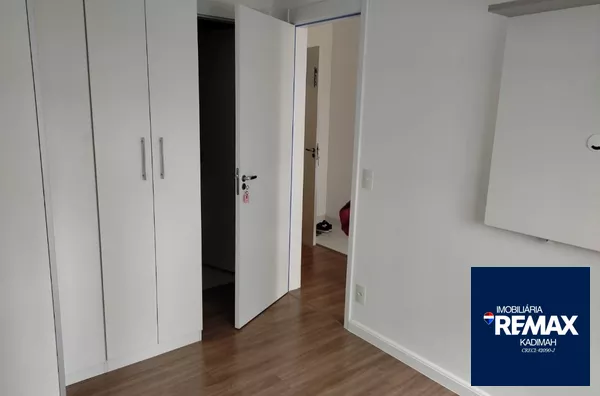 Prontinho para morar! Prédio novo!