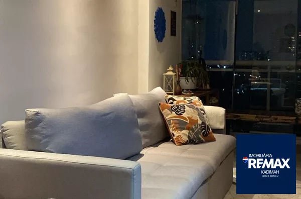 Apartamento todo reformado.! 62m2 com dois dormitórios sendo uma suíte e uma vaga. - Foto 10