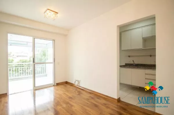 2 dormitórios, 1 banheiro, terraço grande com vidros/cortina - Foto 2