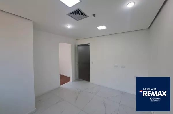 Sala comercial em andar para venda,  Pinheiros, São Paulo