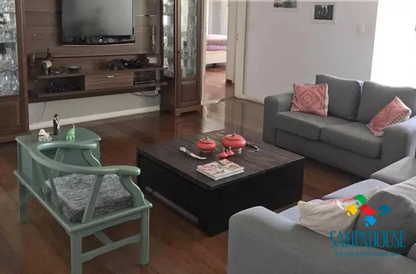 3 dormitórios, sala ampla e pé direito alto, 1 suite e 2 vagas de garagem - Foto 5