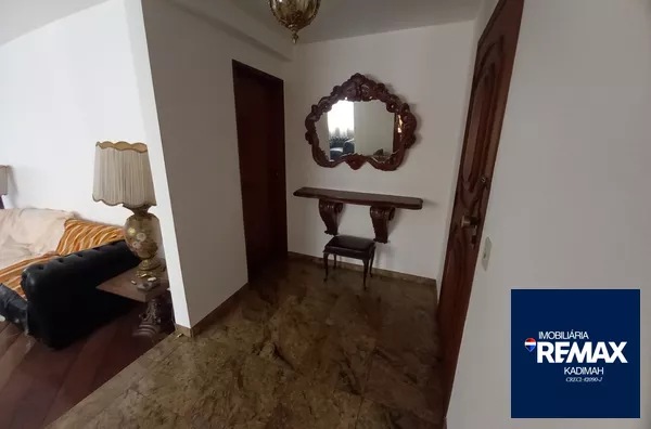 3 dormitórios 3 suítes 1 lavabo 1 banheiro 3 vagas coração de Higienópolis!