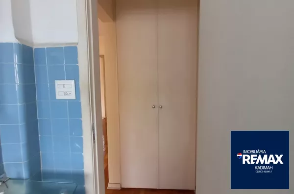 Apartamento de 1 dormitório, sala/quarto, totalmente reformado! - Foto 9