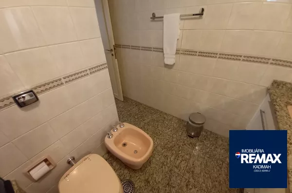 4 suítes – 1 das suítes tem 1 closet 1 lavabo 4 vagas 250 metros em Higienópolis! - Foto 35