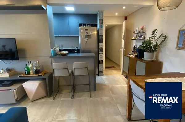 Apartamento todo reformado.! 62m2 com dois dormitórios sendo uma suíte e uma vaga. - Foto 9