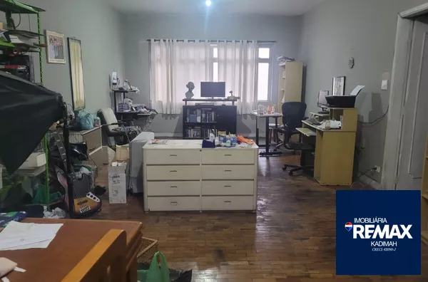 Oportunidade para investidores, arquitetos , apto amplo de 3 dormitórios excelente custo beneficio!