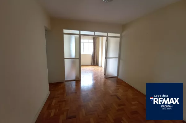 Apartamento de 1 dormitório,  sala/quarto, totalmente reformado!