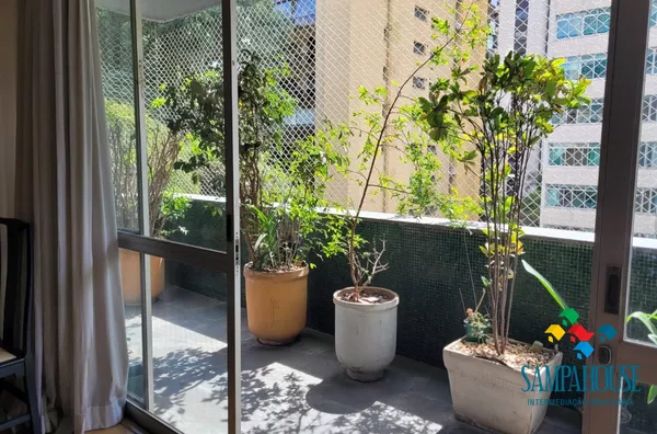 Oportunidade , imóvel amplo, sacadona e super claro! - Foto 3