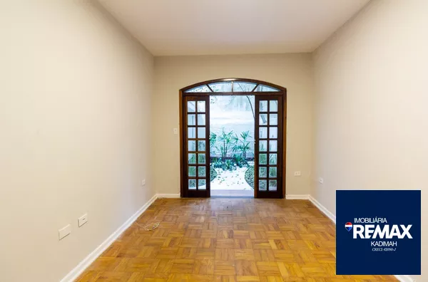Apartamento garden com cara de casa ! Dois dormitórios com quintal. - Foto 2