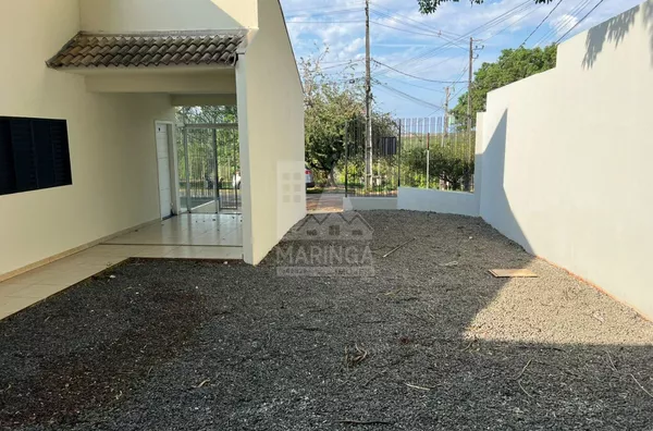 Casa para venda, 3 quartos, reformada, terreno amplo, Parque Tarumã, Maringá