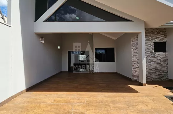 Casa SEMI MOBILIADA com energia solar a venda, 2 quartos sendo 1 suíte, Jardim Tropical, Maringá PR