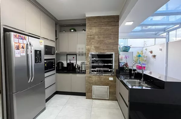 Casa MOBILIADA para venda, 3 quartos sendo 1 suíte, Jardim Higienópolis, Maringá PR, estuda permuta